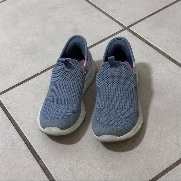 Skechers Kids Girls Blue Slip ins Shoes Sneakers size 12. - Picture 1 of 6